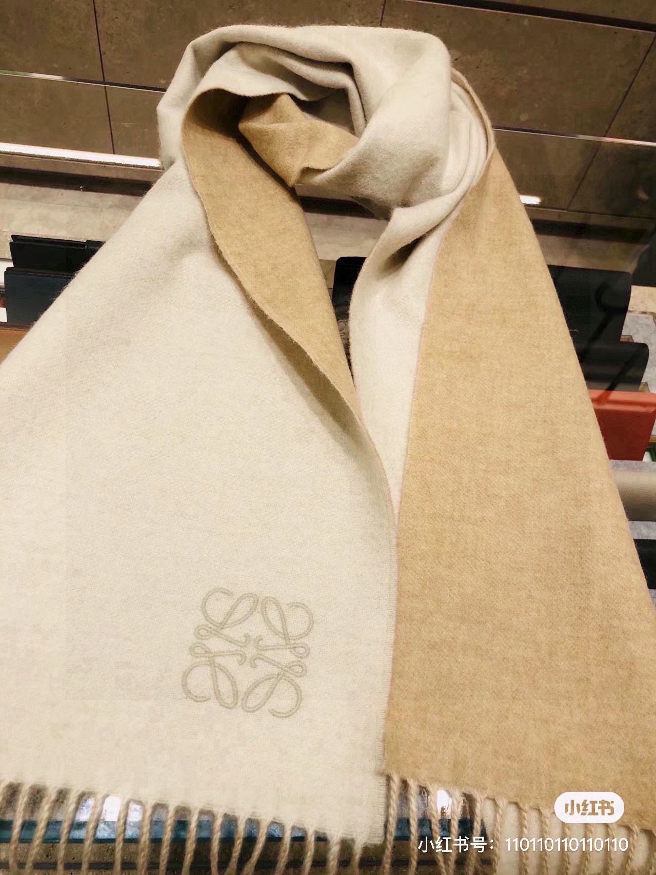 Loewe Scarf